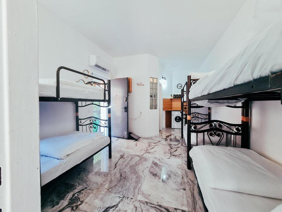 Jacob Hostel Jlm - Prime Location Иерусалим Экстерьер фото