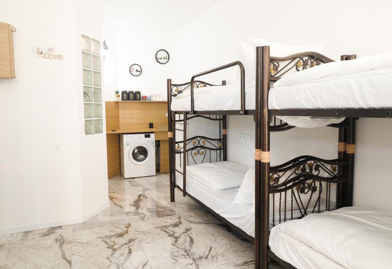 Jacob Hostel Jlm - Prime Location Иерусалим Экстерьер фото